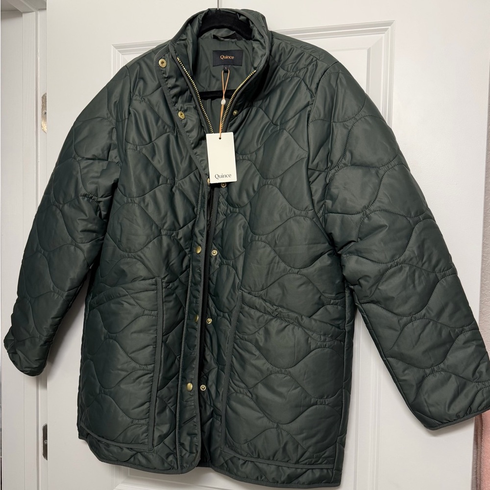 Quince Dark Green Quilted Puffer Jacket NWT - Picture 2 of 4